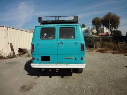 1970 Ford E-300