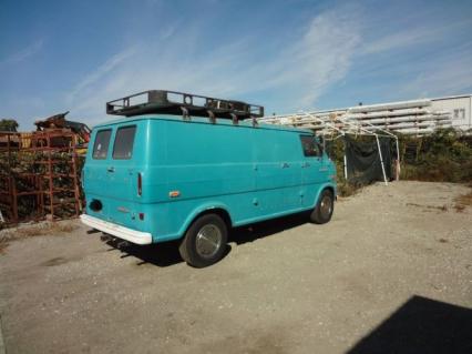 1970 Ford E-300