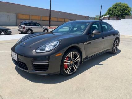 2015 Porsche Panamera