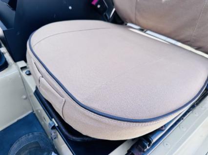 1990 Land Rover Defender