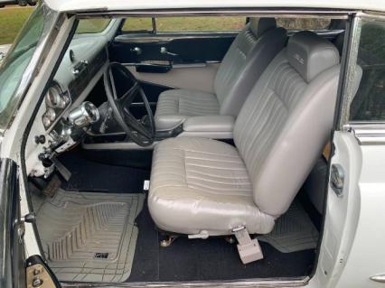 1952 Oldsmobile Super 88