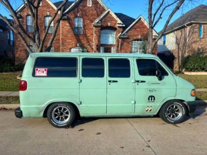1996 Dodge Van
