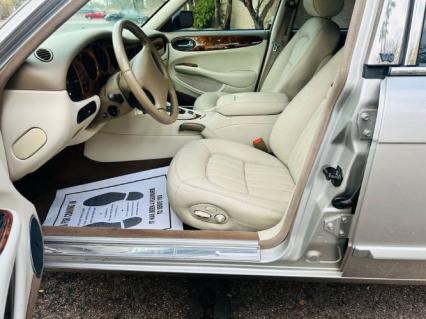 1999 Jaguar XJ8