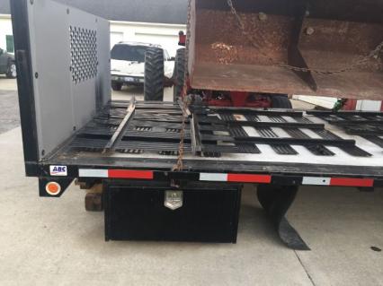 1999 Chevrolet G-30 Dump Truck