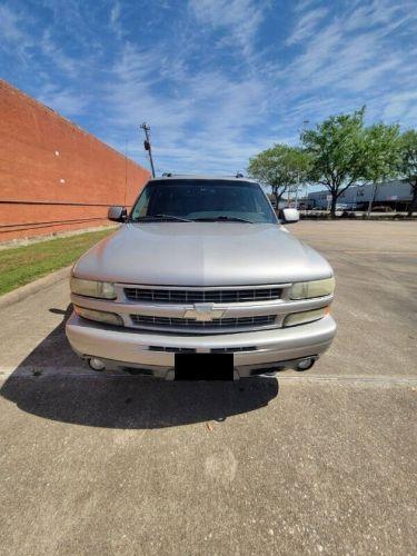 2004 Chevrolet Suburban