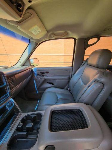 2004 Chevrolet Suburban