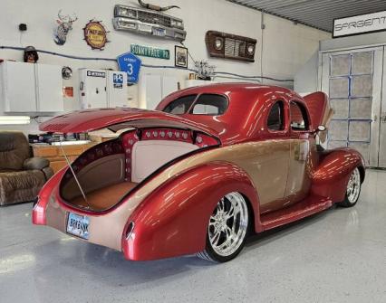 1940 Ford Custom