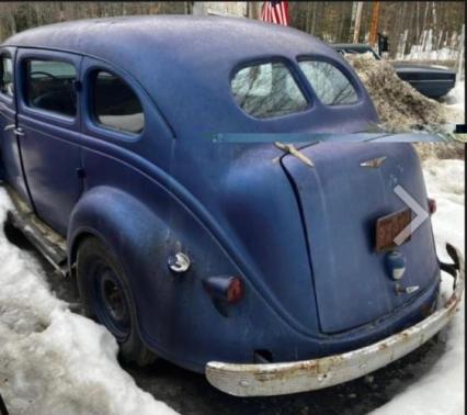 1937 Chrysler C15