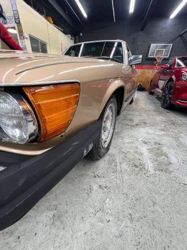 1984 Mercedes Benz 380SL