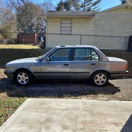 1991 BMW 325i