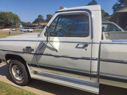 1987 Dodge W150