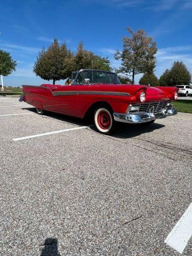 1957 Ford Fairlane 500