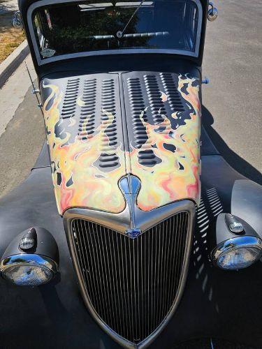 1934 Ford Coupe