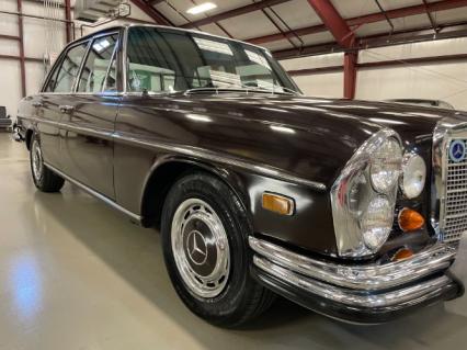 1969 Mercedes Benz 280SE