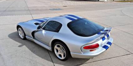 1999 Dodge Viper