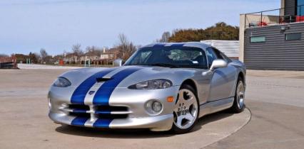 1999 Dodge Viper