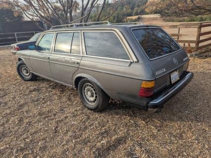 1982 Mercedes Benz 300TD
