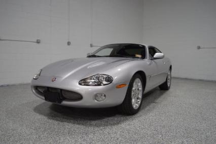 2002 Jaguar XKR