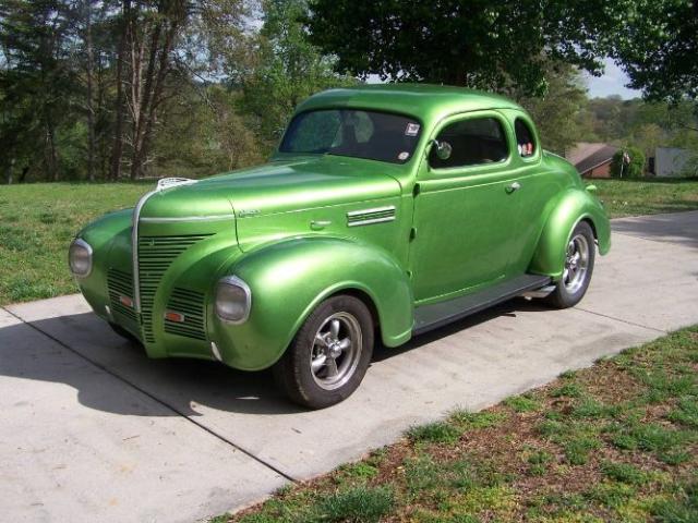 1939 Plymouth Custom