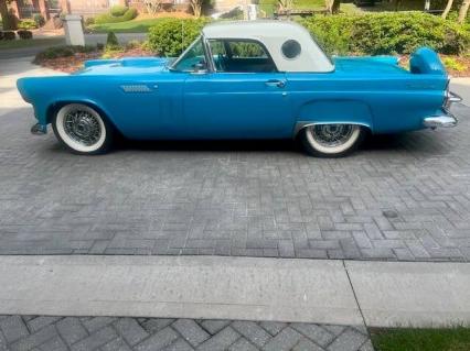 1956 Ford Thunderbird