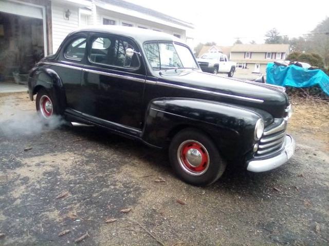 1947 Ford Super Deluxe