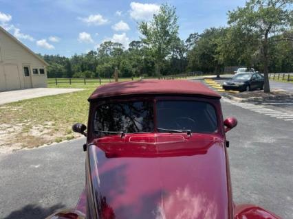 1937 Ford Cabriolet
