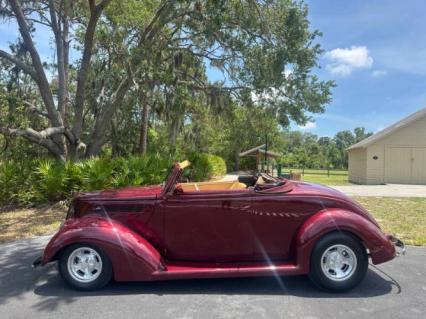 1937 Ford Cabriolet