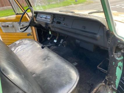 1970 Dodge D100