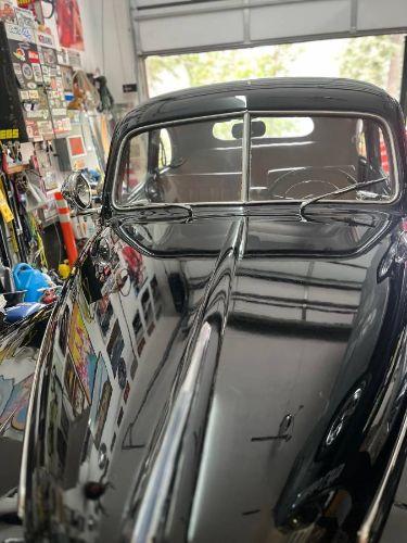 1947 Ford Super Deluxe