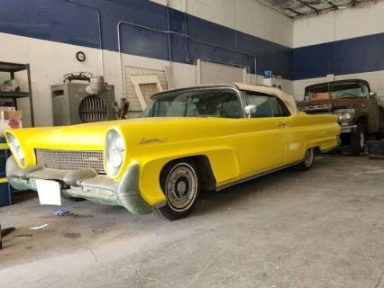 1958 Lincoln Continental