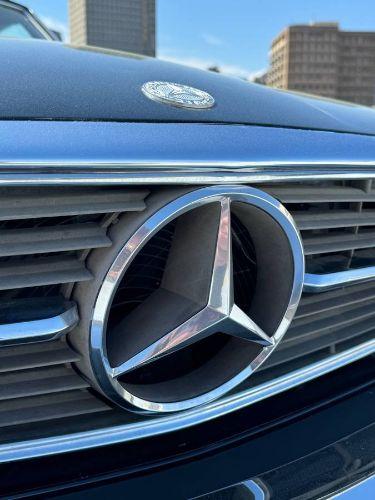 1987 Mercedes Benz 560 SL