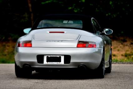 2000 Porsche 911 Carrera