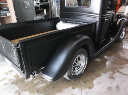 1937 Ford Model 78