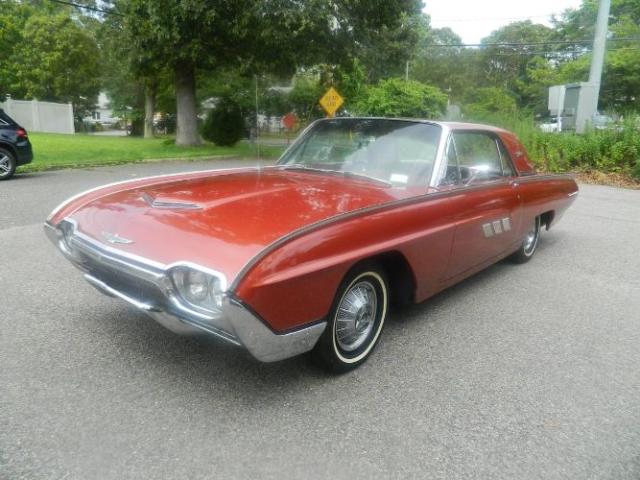 1963 Ford Thunderbird