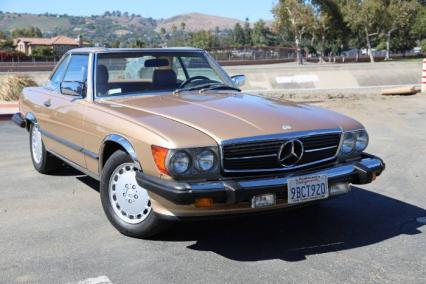 1986 Mercedes Benz 560 SL