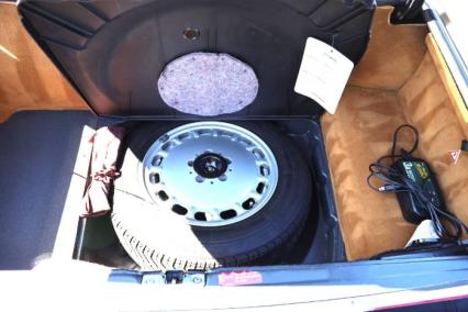 1986 Mercedes Benz 560 SL