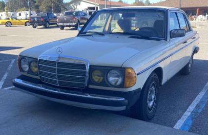 1983 Mercedes-Benz 300 Series