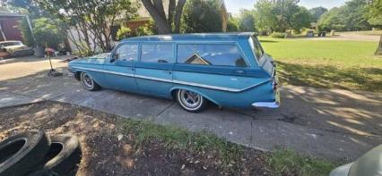1961 Chevrolet Parkwood
