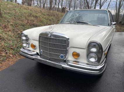 1972 Mercedes Benz 280SEL