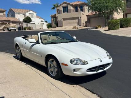 1999 Jaguar XK8