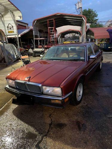 1990 Jaguar XJ6