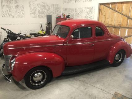 1940 Ford Deluxe