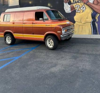 1975 Dodge B200