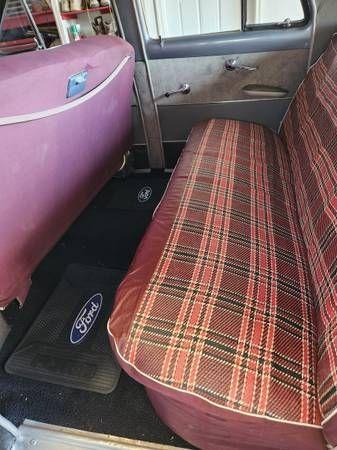 1951 Ford Custom Deluxe