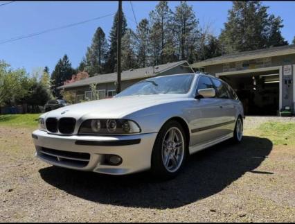 2000 BMW 528I