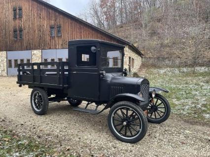 1925 Ford Model TT