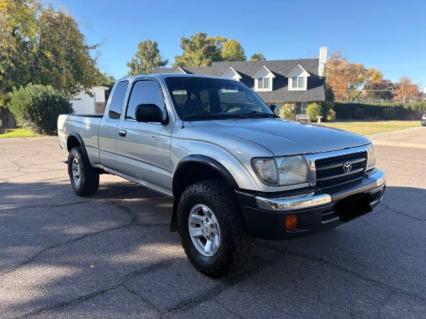 2000 Toyota Tacoma