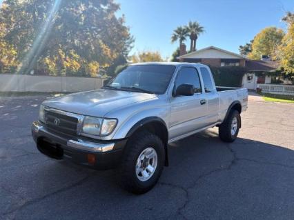 2000 Toyota Tacoma