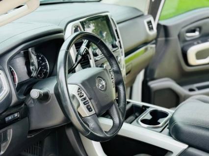 2020 Nissan Titan