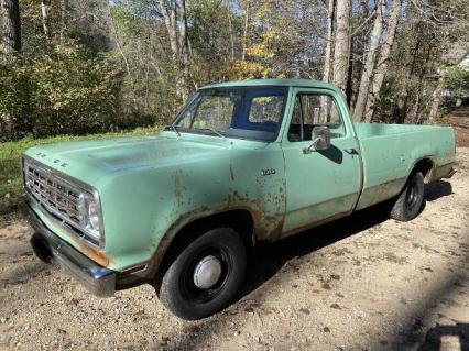 1974 Dodge D100